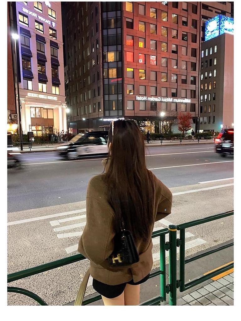 2025 Women's Brown Woolen Stand-Up Collar Coat: Petite, Thickened, High-End Feel for Autumn/Winter