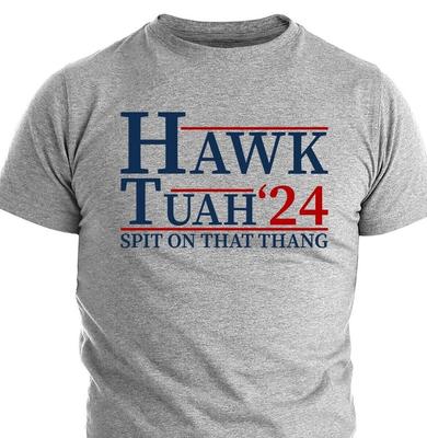 Vtipné tričko Hawk Tuah 2024 Plivni na tu věc Humor Virální Meme Tričko