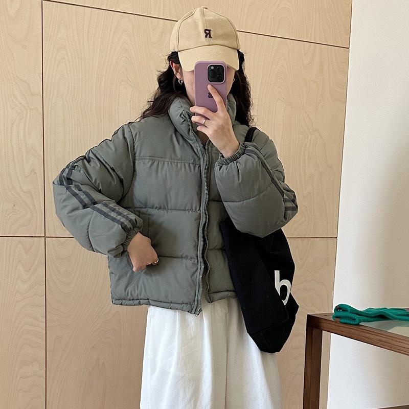 Three-bar short down cotton jacket women's winter new American kendou bread suit short coffee color hooded outside