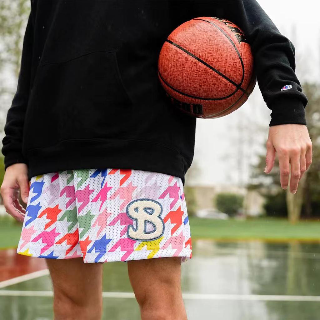 Herren Sommer Schnelltrocknende Mesh Basketballshorts für Sport und Fitness