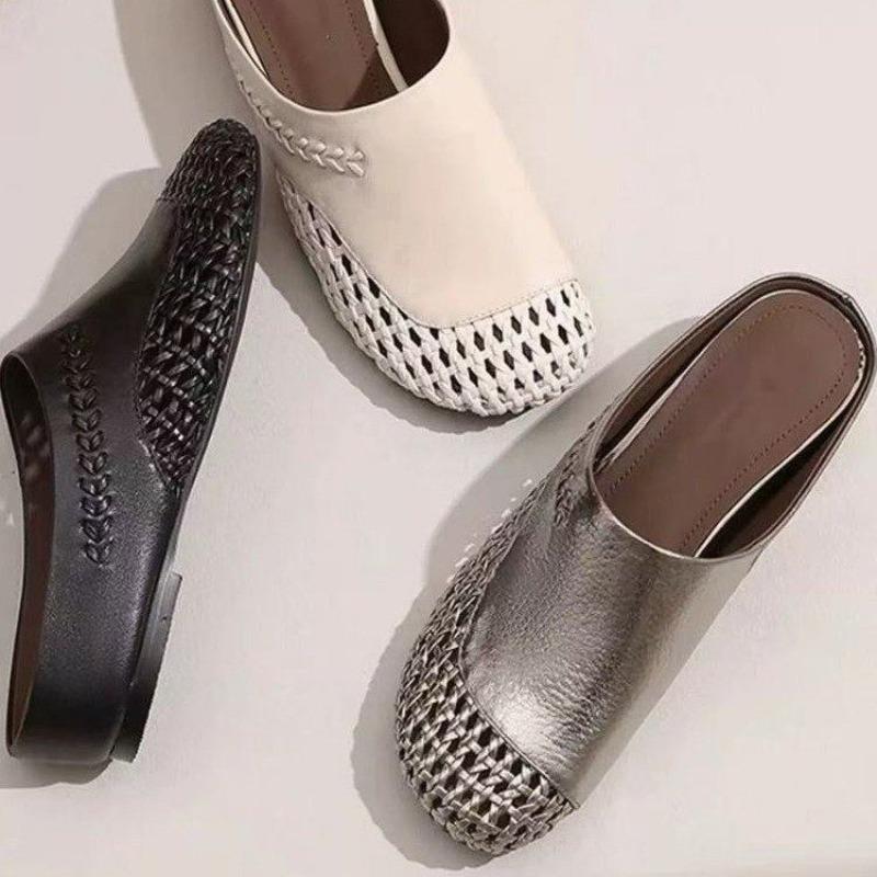 2025 NEW Crystal Flats Slippers Women Beach Trend Shoes Women Luxury Slippers Lightweight Casual Sandals Women