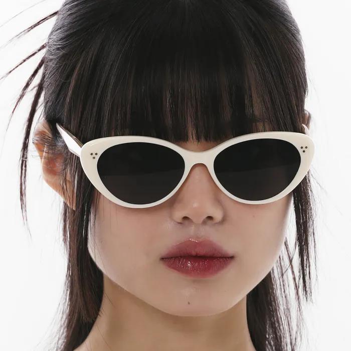 Cat Eye White