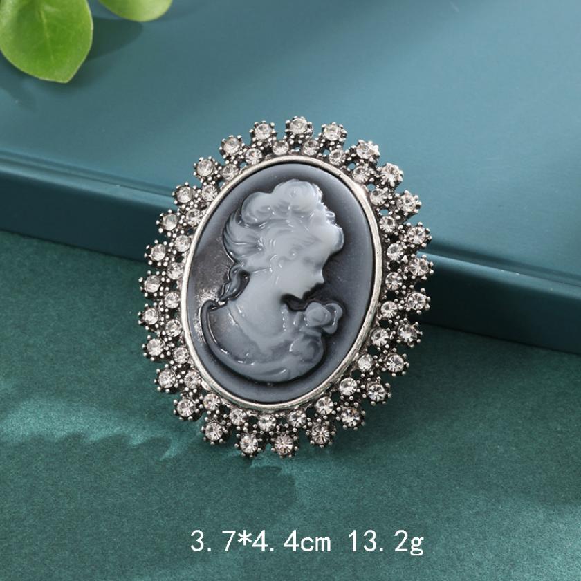 Vintage Victorian Cameo Elegant Queen Head Portrait Brooch For Women Antique Wedding Bridal Bouquet Clothing Jewelry Gifts