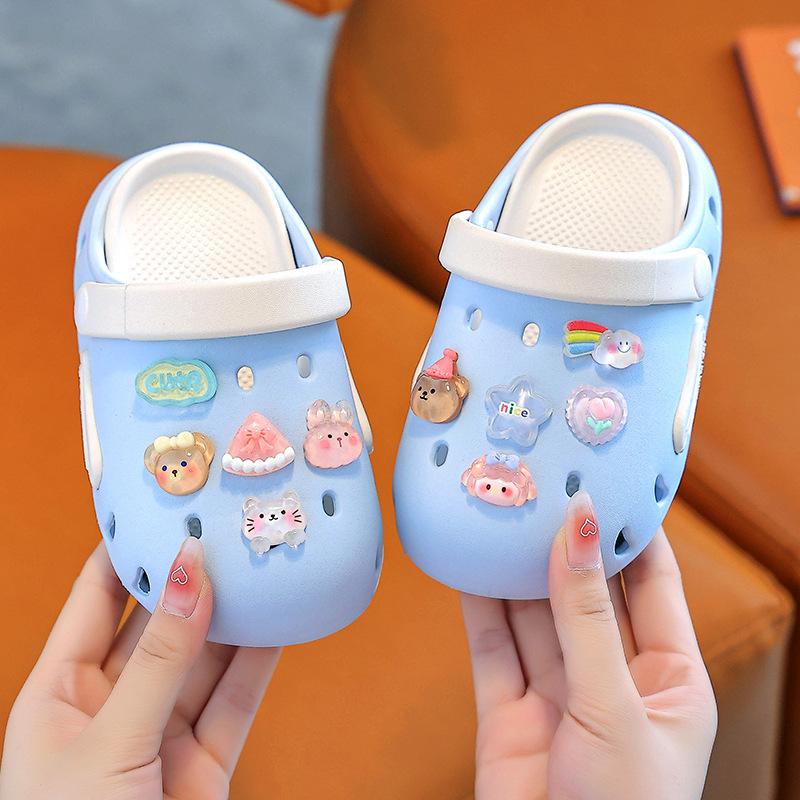 Cute summer children's hole shoes baby slippers infant lightweight indoor shoes children's beach soft-soled sandals