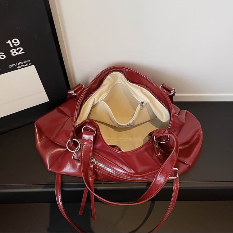Vintage Locomotive Wind Large Capacity Shoulder Armpit Bag