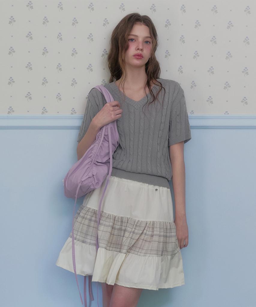 Teuwi Terril Cable V-Sleeve Short Sleeve Knit