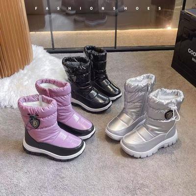 Bottes chaudes pour enfants Bottes d'hiver antidérapantes pour étudiants Chaussures chaudes en coton épais pour garçons Bottes roses en peluche résistantes à l'usure pour filles
