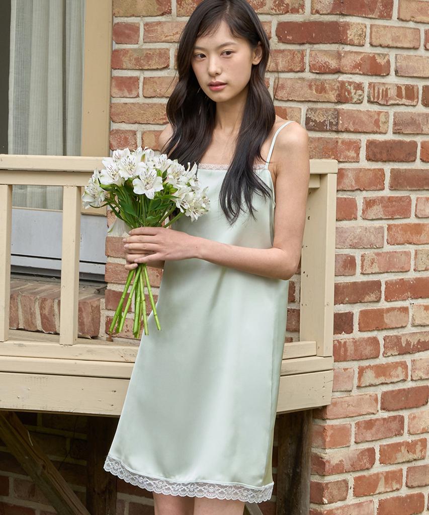 Ibokeuela Jane Lace Satin Sleeveless Dress (Sage Green)