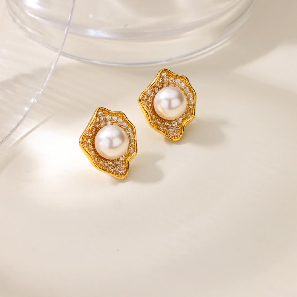 18K Gold‑Plated Stainless‑Steel Lace‑Pattern Oval Women Stud Earrings, Retro Niche Versatile Ear Jewelry