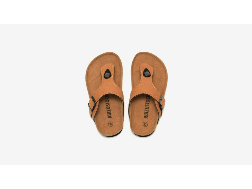 2025 Spring/Summer Kids' Cork Thong Sandals - Trendy Korean Style Toe-Post Flip-Flops for Boys and Girls