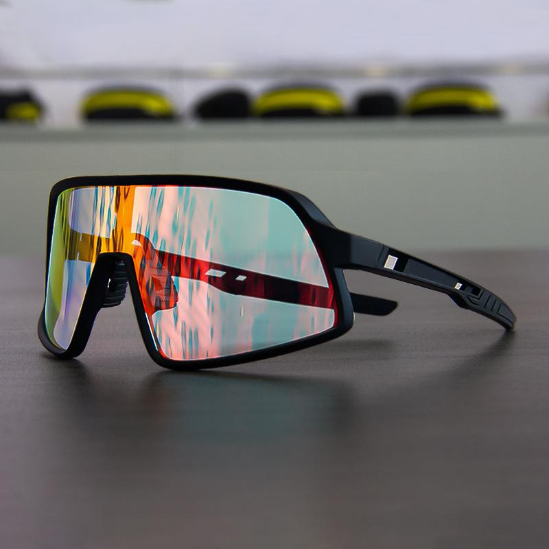 Lunettes de sport à changement de couleur pour la randonnée et l'alpinisme, le cyclisme en extérieur, lunettes de soleil coupe-vent, anti-poussière et anti-éblouissement pour hommes et femmes