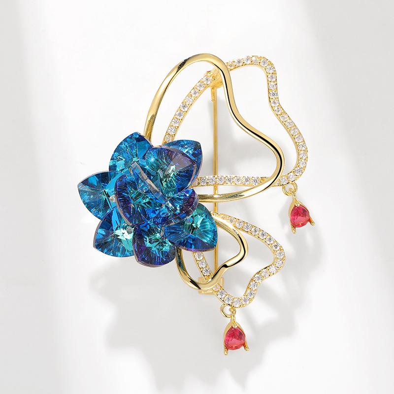 Bo Xin Yun High-End Crystal Butterfly Floral Brooch