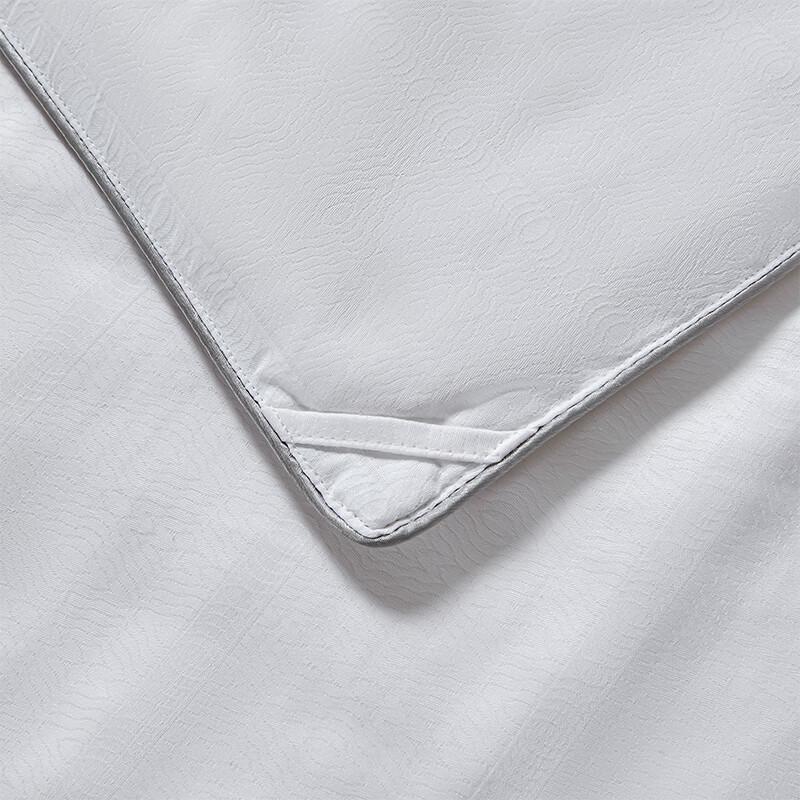 Beyond Ya Xin Four-Season Milk Protein Fiber Quilt