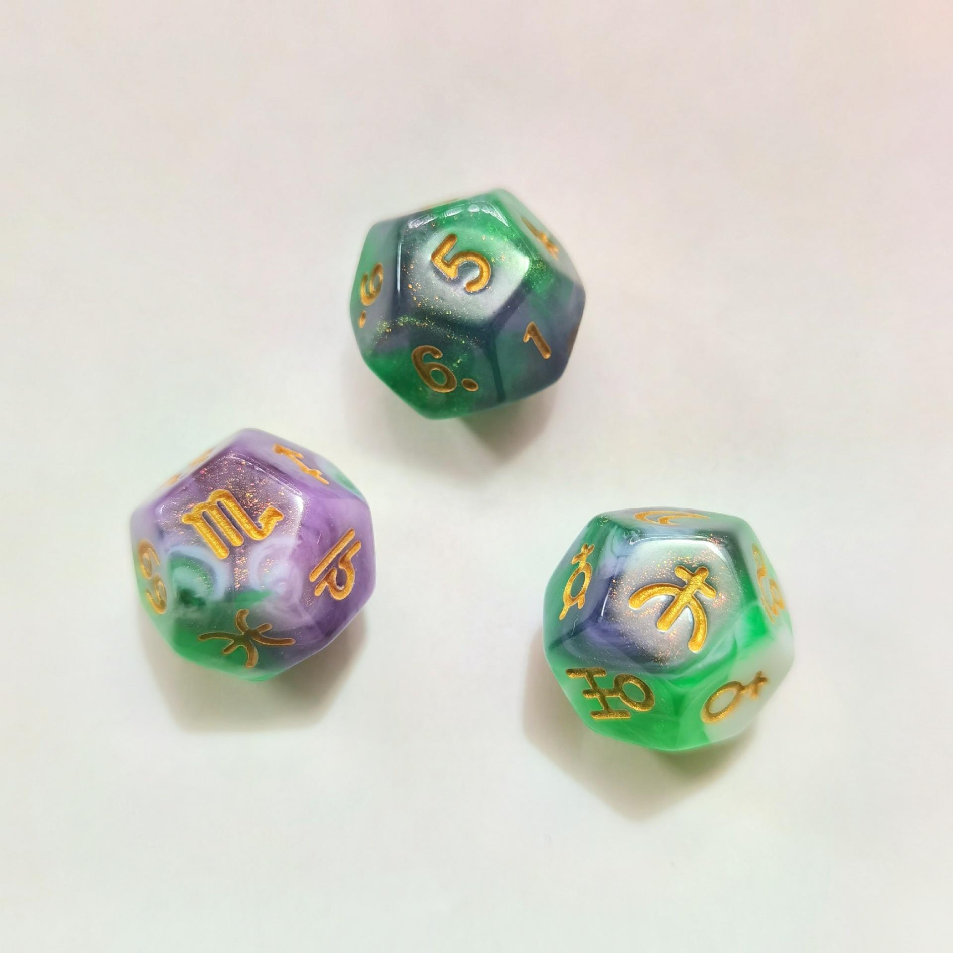 

3 шт./комплект Рунний кубик 8-сторонній/12-сторонній кольоровий багатогранний кубик Сузір’я Таємничий ерудований кубик удачі для партії Гра в карти Настільна гра 12-sided