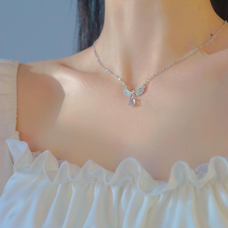 Light Luxury Angel Wings Pendant Necklace For Women Girls Fashion Exquisite Versatile Clavicle Chain Jewelry Accessories Gifts