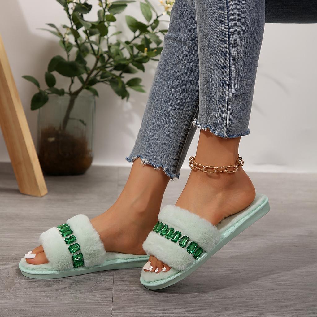 Women Slippers Winter Rhinestone Luxury Designer Slippers Women Cozy Furry Slippers Soft Plush Home Indoor Shoes Slides Women