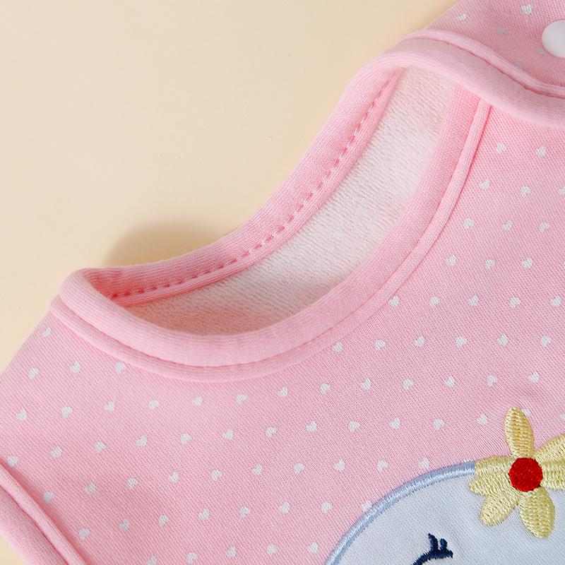 Three layer children's and baby bibs, U-shaped bibs, newborn saliva wipes, food saliva wipes, three piece set