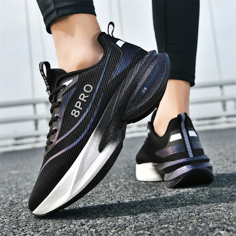 Men Sports Running Shoes Breathable Laced Lightweight Sports Shoes Men Comfortable Wear-resistant Anti-slip Casual Men Shoes