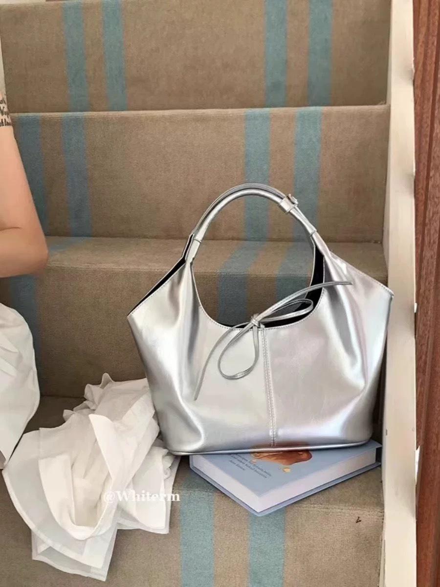 

Premium homemade bag women s 2025 new early autumn large-capacity tote bag casual high-end shoulder handbag