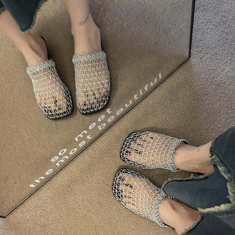 Half slippers women's summer wear new fishing nets with fisherman shoes bag head 2025 skirt cool slippers hole niche French