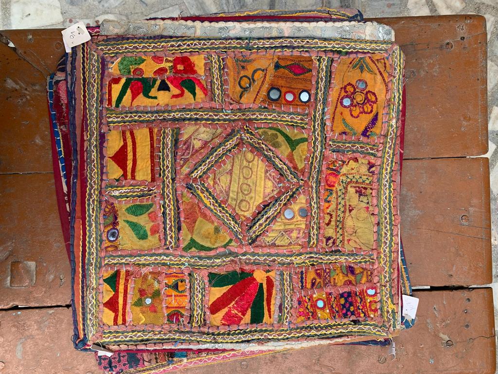 Bawełniana poszewka na poduszkę ręcznie haftowana: Dekoracyjna poduszka boho 40