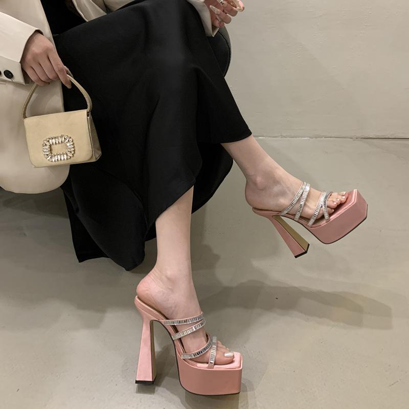 Waterproof table temperament celebrity super high heels women's square head thick heel women's shoes one-word diamond with cool slippers