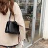 Vintage Pu Leather Women Shoulder Bag Small Handbags Solid Color Square Ladies Armpit Bag Fashi Simple Female Clutch Purses