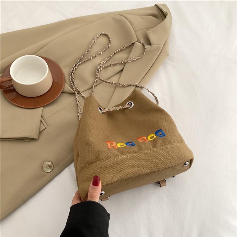 

2025 new fashion chain solid color letter embroidery casual simple commuting large capacity backpack shoulder bag women хаки