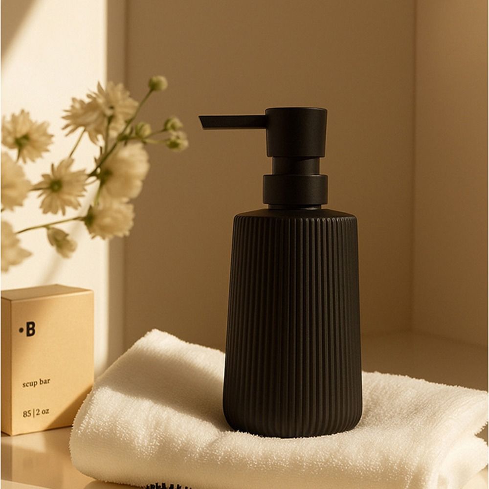 Modern Ribbed Handwash Container 380ml Capacity Soap Lotion Bottle Bathroom Use