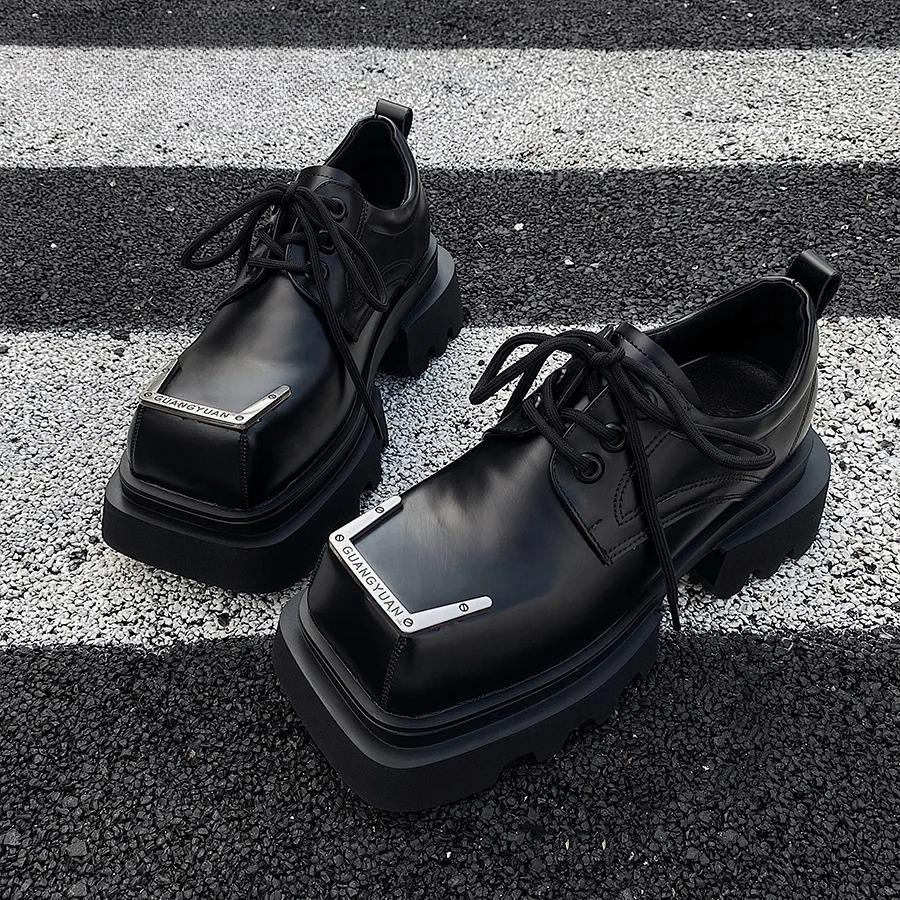 Pantofi din piele cu vârf pătrat cu design original pentru bărbați, la modă, nișă heavy metal întunecat, pantofi Derby cu deget mare, pentru navetă, muncă, timp liber