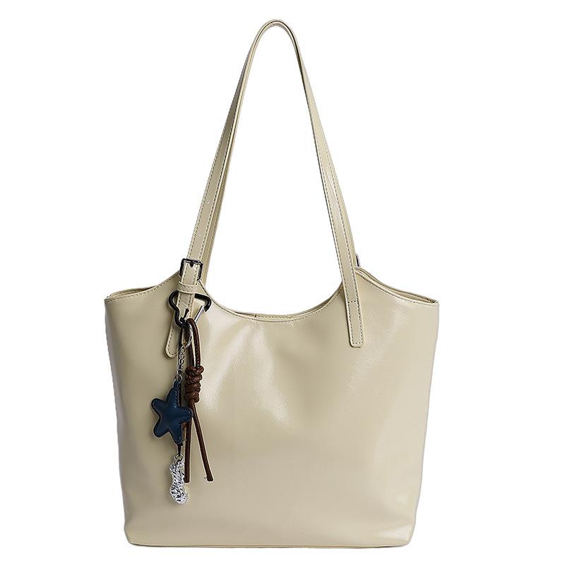 Fashion Tote Bag Large Capacity Armpit Bag New Women's Bag Commuter Shoulder Bag