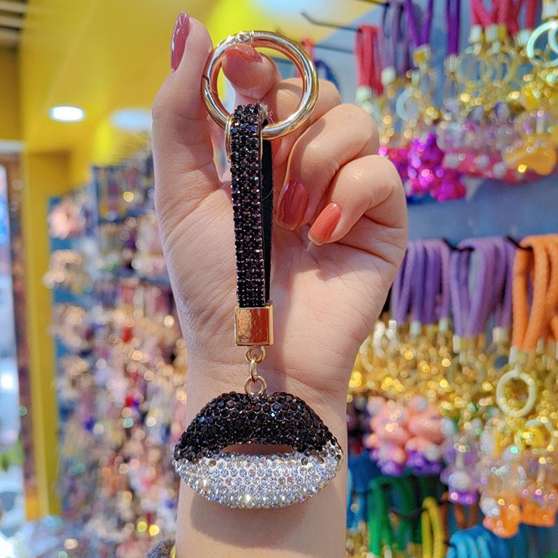Jewelry Keychain With Czech Rhinestones Lip Design For Couples And Gift Giving
