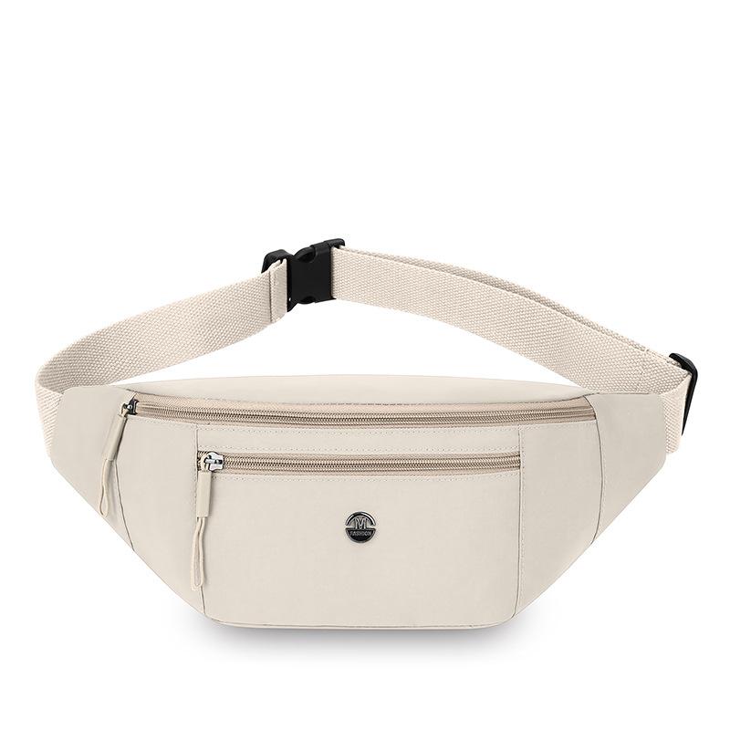New Sports Go Out Fashion Chest Bag Women's Lightweight Joker Leisure Portable Purse Simple Commuter Shoulder Messenger Bag.