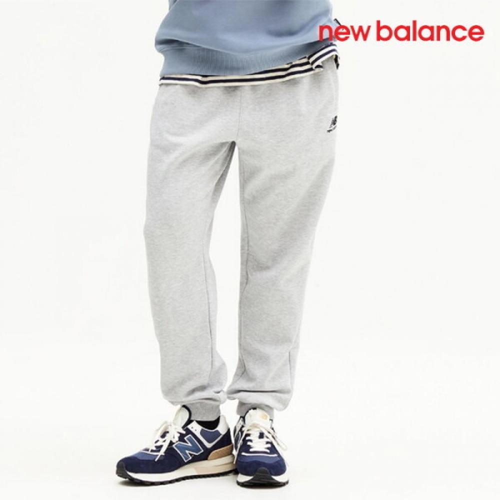New Balance Essential Jogger Pants   G30  Nbmle11043 Ac