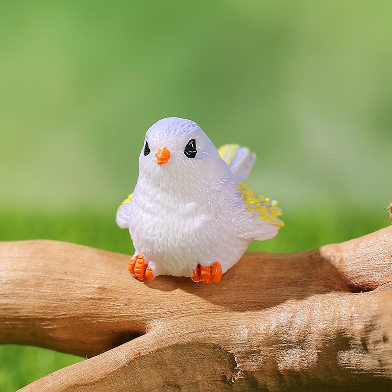 Moss Micro Landscape Succulent Accessories: Cute Cartoon Bird Resin Figurine for Gardening
