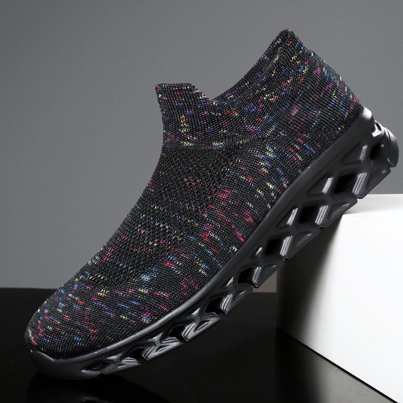 

Summer large size socks shoes women s sports fly-woven mesh shoes breathable and lightweight soft-soled travel shoes outdoor hiking shoes 46 чорний