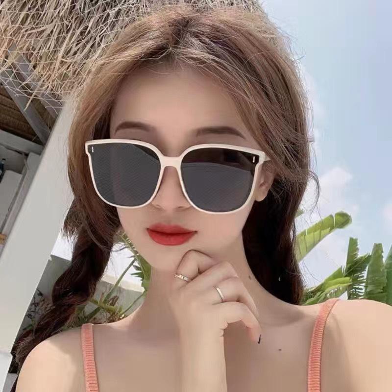 Retro Big Square Frame Sunglasses Women Black Cool Men Sun Glasses UV400 Shades Protection Eyeglasses Goggles