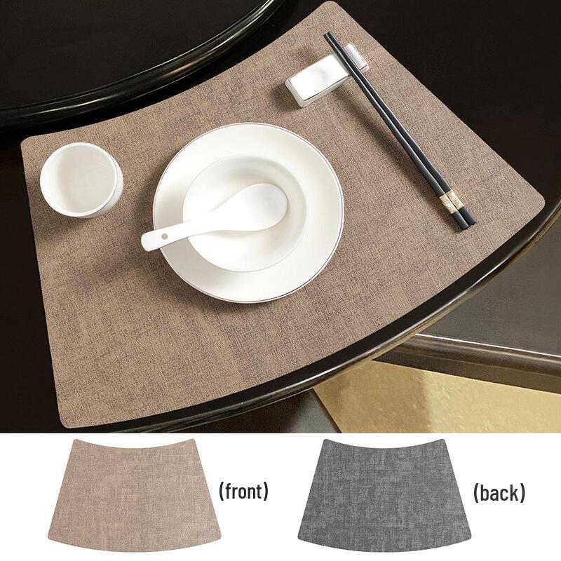 HanQian Reversible Fan-shaped Faux Leather Placemat
