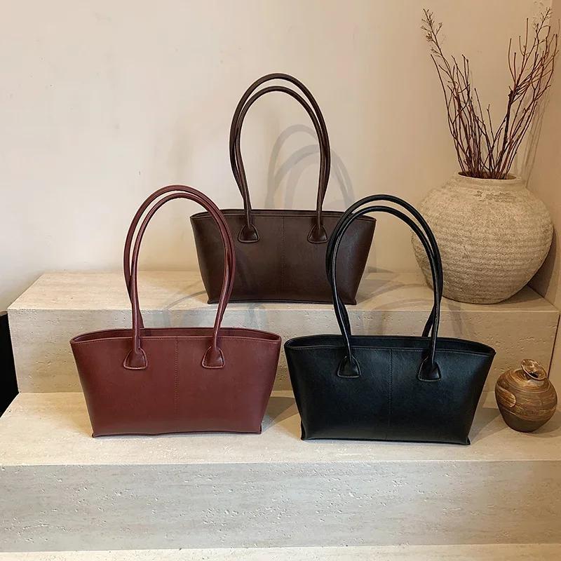 Store underarmsvesker i PU-skinn for kvinner 2024 Vinter Y2K New Trend Fashion Skulder Tote Bag Luksuriøse håndvesker og vesker