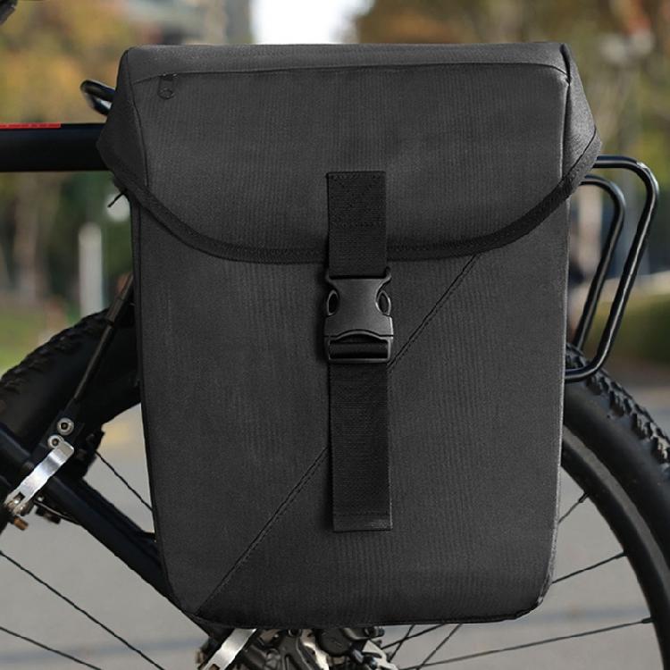Weatherproofed Cycling Panniers Bag With Carbon Texture Multiple Pocket Organization for Outdoor Exploration