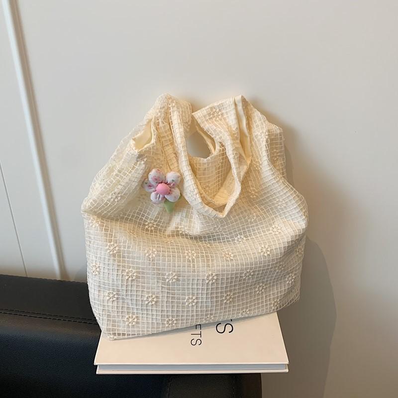 Small fresh flower bag women's new trendy holiday style tote bag large capacity commuter shoulder bag