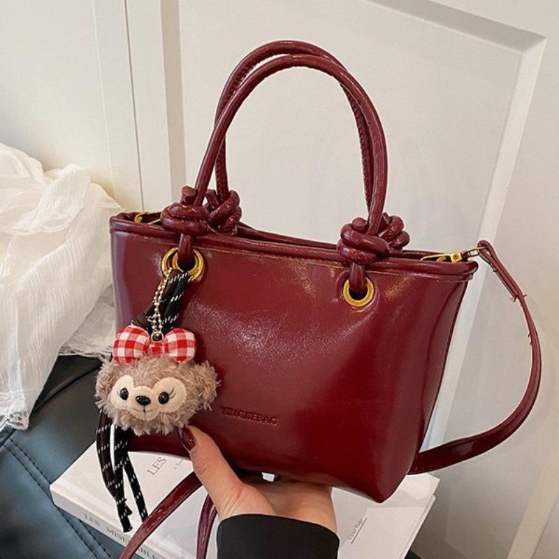 High-end White Small Bag Women's New Spring and Summer Versatile Textured Messenger Bag Super Fire Portable Bucket Bag