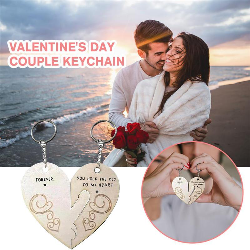 Boyfriend and Girlfriend Couple Gifts - Keychain You Hold The Key To My Heart