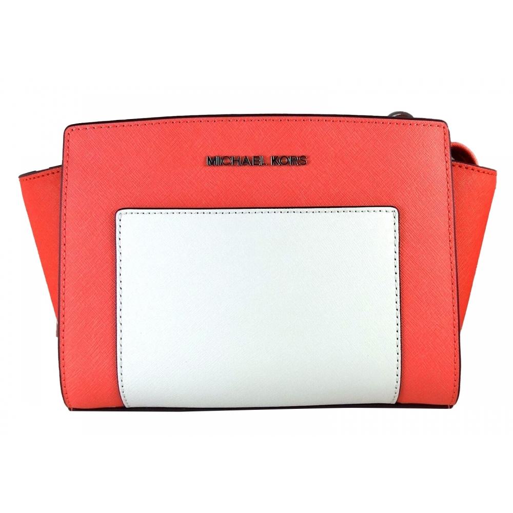 

Michael Kors Selma Pocket Messenger coral watermelon white
