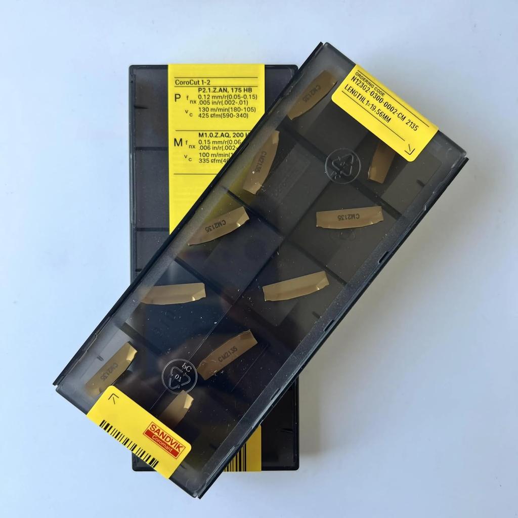 Original Sandvik / N123G2-0300-0002-CM 2135 CNC lathe carbide blade 10 PCS