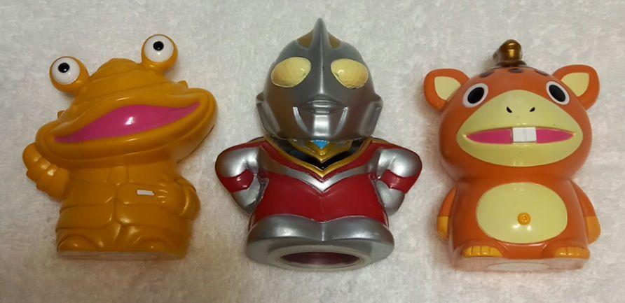 

[USED] Ultraman, Ultraman Gaia, Kanegon, Booska, 3-Piece Piggy Bank Set