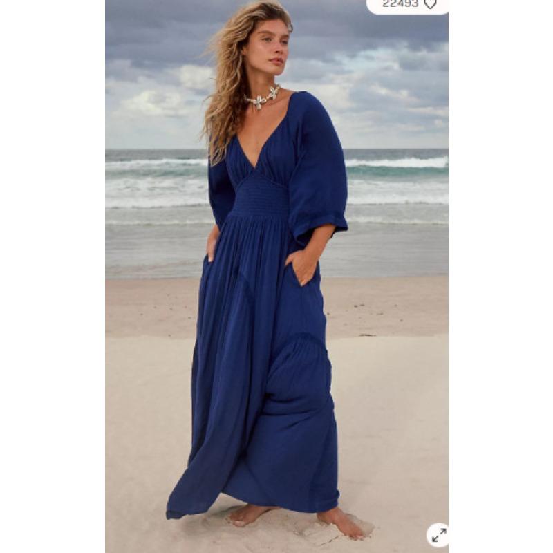 Women's New V-neck Mid-length Sleeve Holiday Beach Dress Slim Fashion Versatile Casual Solid Colour Dresses