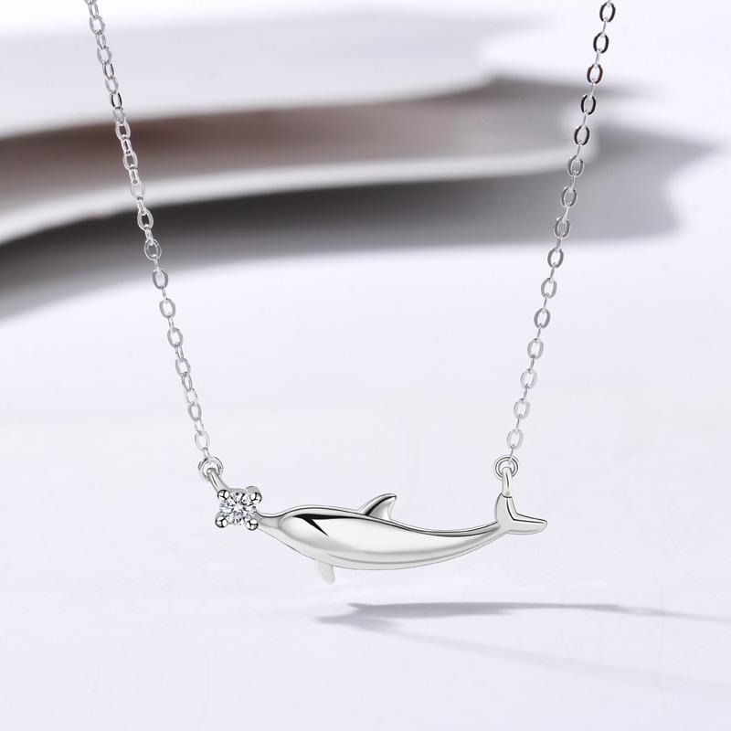 Dolphin Love Necklace Female Korean Version Small Fresh Simple Versatile Clavicle Chain ins Niche Design Pendant