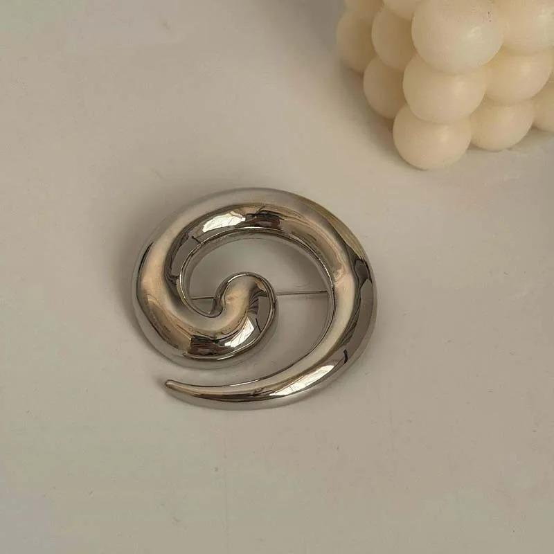 Cute Simple Red Love Heart Brooches for Women Girls Sweet Heart Shape Brooch Lapel Pin Badges Clothes Hat Accessories Gifts 2026