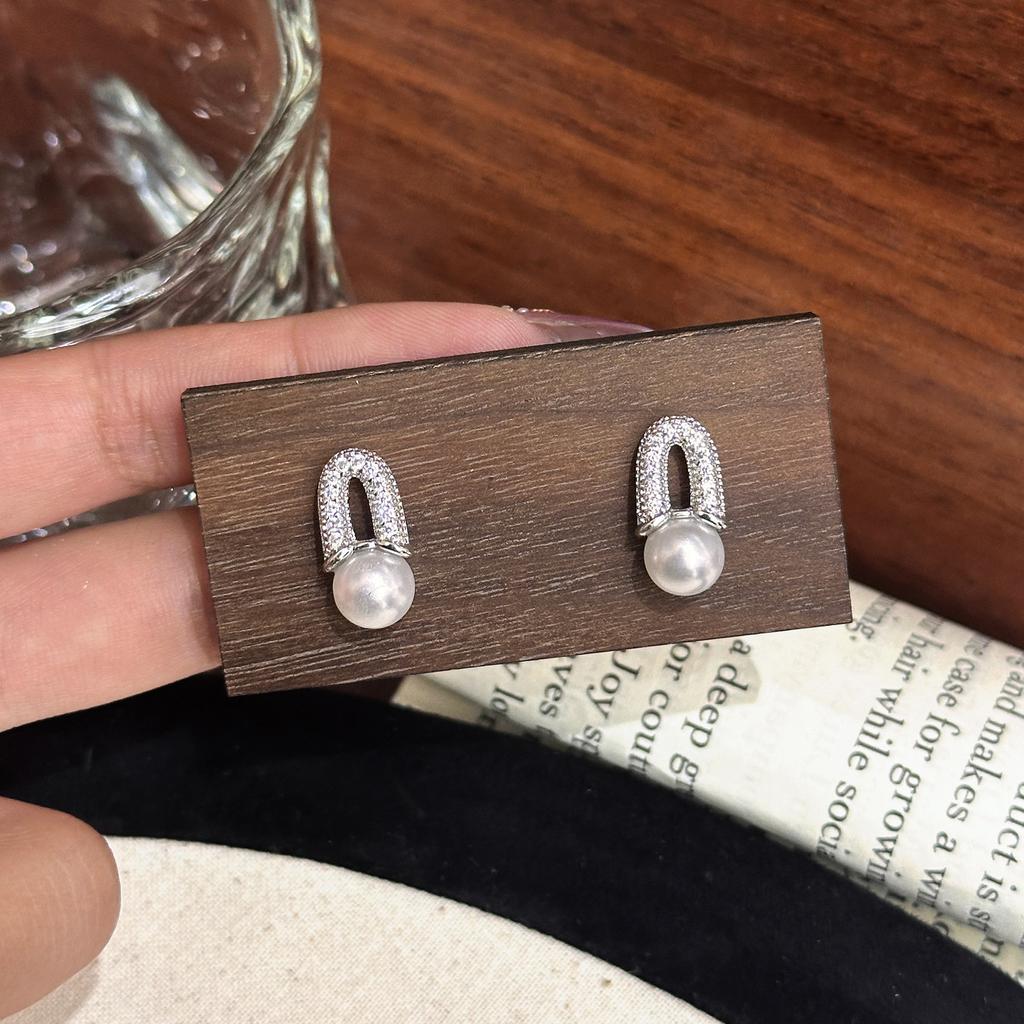 Douyin Live Korean Simple Pearl Fashion Personality Temperament Stud Earrings Jewelry